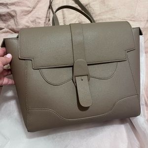 Midi Maestra Bag! Taupe color. Unbranded.